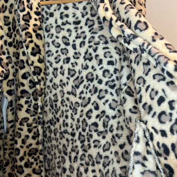 Cheetah Oversize Cosy Jacket Super Soft w pockets - Picture 6 of 7